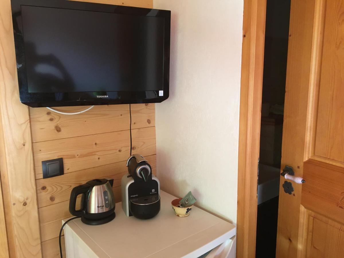 Studio 1 Piece Situe Dans Un Chalet 博福特 外观 照片