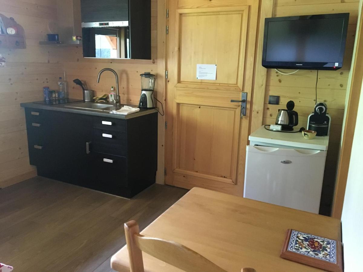 Studio 1 Piece Situe Dans Un Chalet 博福特 外观 照片