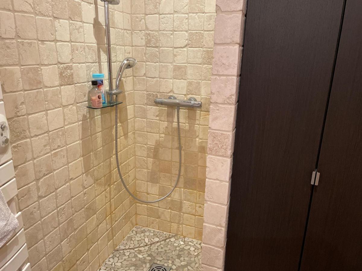 Studio 1 Piece Situe Dans Un Chalet 博福特 外观 照片